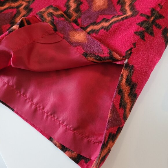 Red Batik-pattern Skirt - Picture 2 of 6